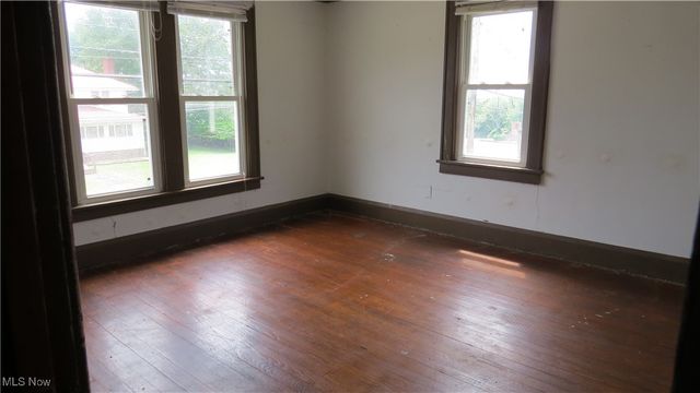 804 E Market Street, Cadiz, OH 43907