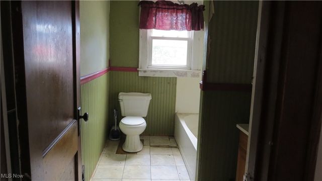 804 E Market Street, Cadiz, OH 43907