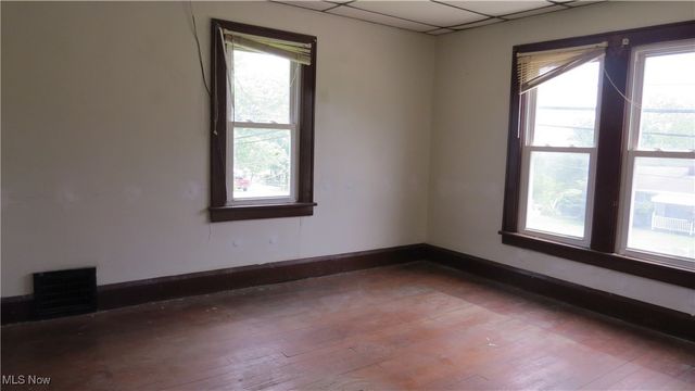 804 E Market Street, Cadiz, OH 43907