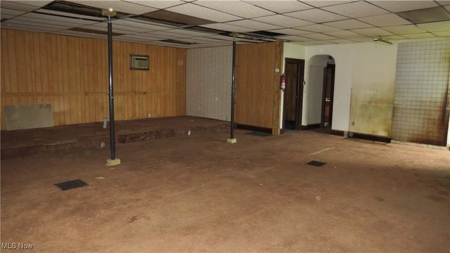 804 E Market Street, Cadiz, OH 43907