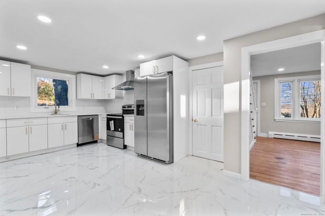 23 Prospect Avenue, Watertown, CT 06779