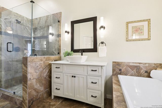 26411 Cuyahoga Cir, San Antonio, TX 78260