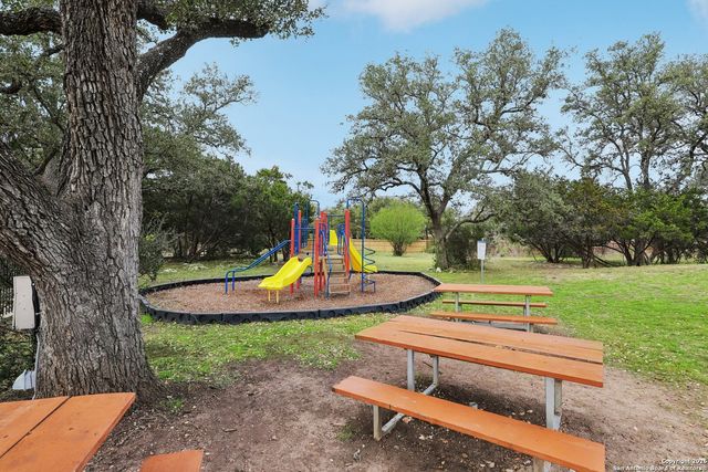 26411 Cuyahoga Cir, San Antonio, TX 78260