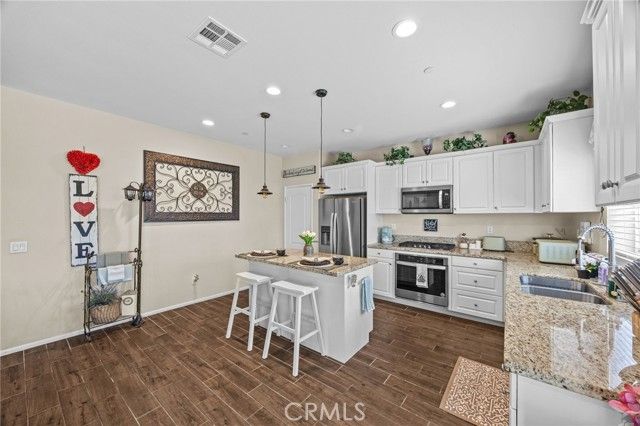 12054 Knight Court, Victorville, CA 92392