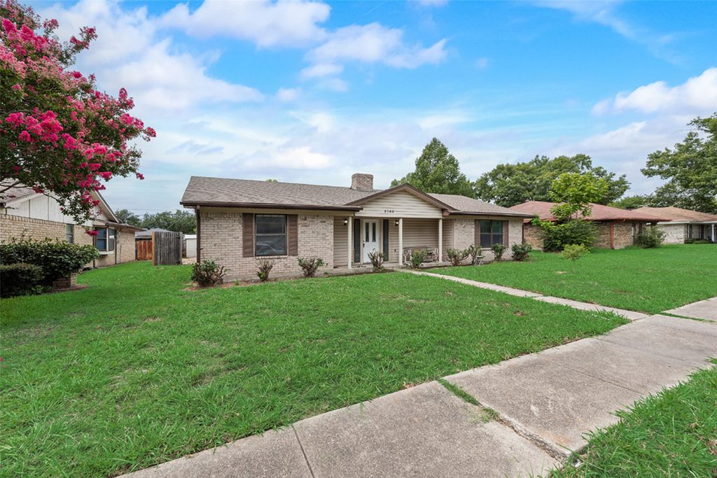 3705 Osage Drive, Rowlett, TX 75088