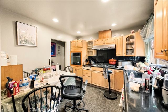 868 W Calaveras, Altadena, CA 91001