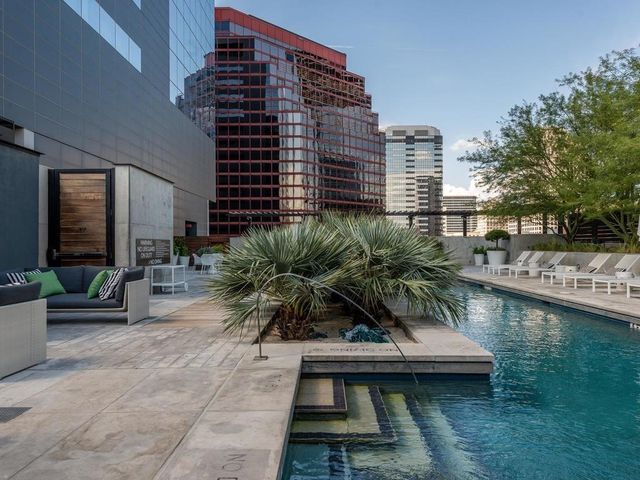 210 Lavaca ST 2005, Austin, TX 78701