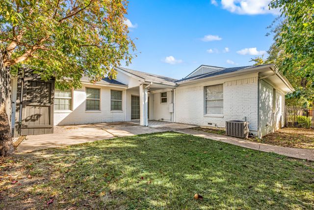 3705 Seguin Drive, Dallas, TX 75220