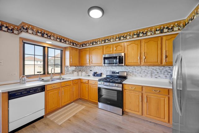 24556 S Independence Boulevard, Crete, IL 60417