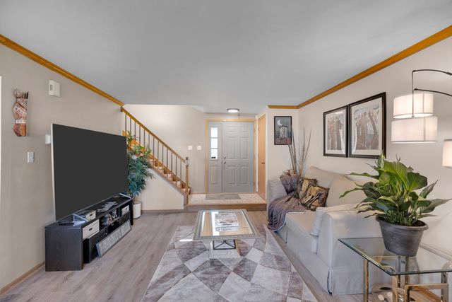 24556 S Independence Boulevard, Crete, IL 60417