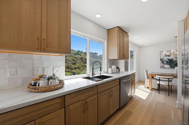 3131 Erie St, San Diego, CA 92117