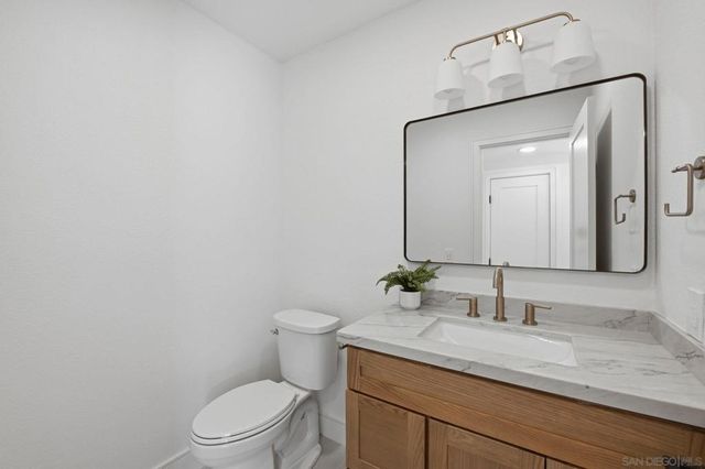 3131 Erie St, San Diego, CA 92117