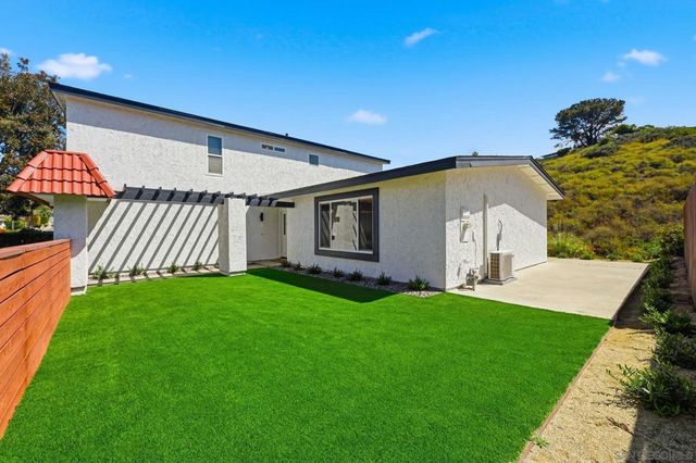 3131 Erie St, San Diego, CA 92117