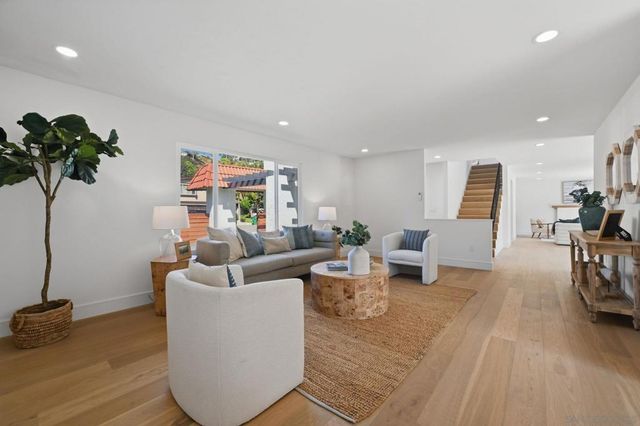 3131 Erie St, San Diego, CA 92117