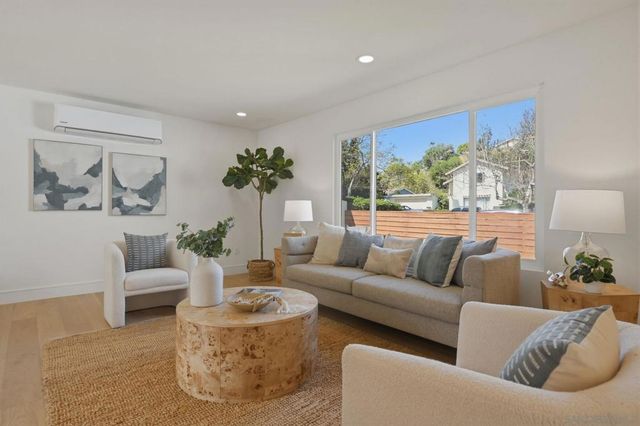 3131 Erie St, San Diego, CA 92117