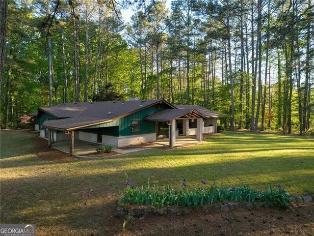 8355 Cedar Grove Road, Fairburn, GA 30213