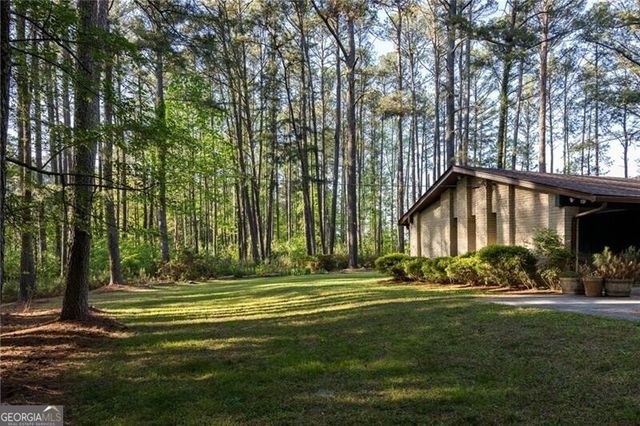 8355 Cedar Grove Road, Fairburn, GA 30213