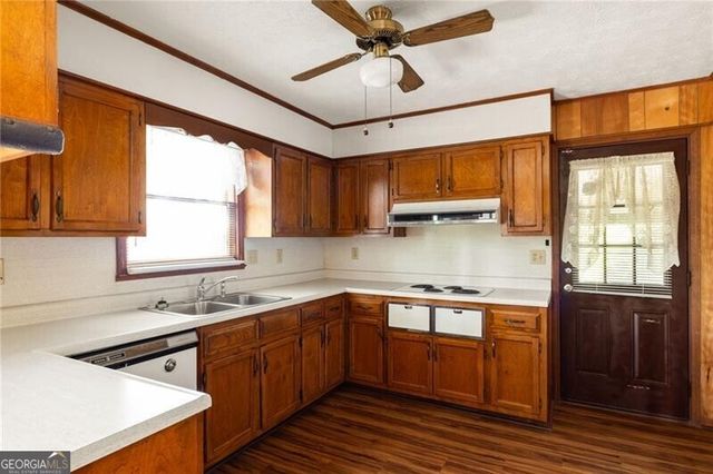 8355 Cedar Grove Road, Fairburn, GA 30213