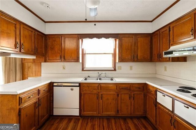 8355 Cedar Grove Road, Fairburn, GA 30213