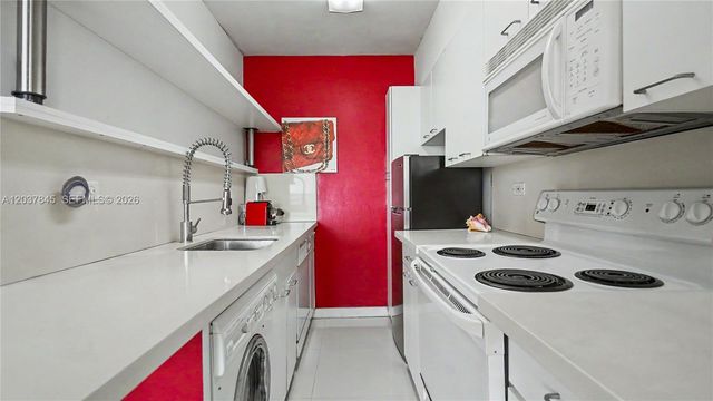 1500 Bay Road 1210S, Miami Beach, FL 33139