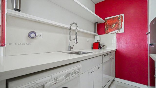 1500 Bay Road 1210S, Miami Beach, FL 33139