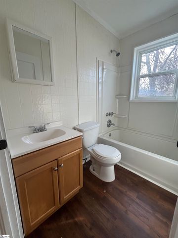 111 Crane Avenue, Greenville, SC 29617