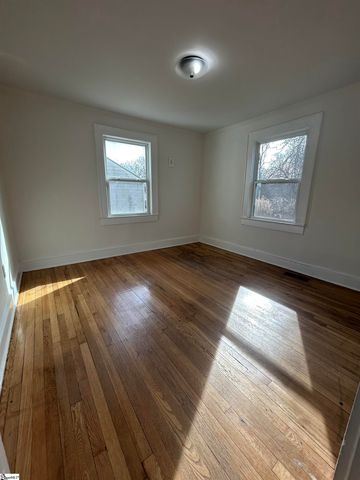 111 Crane Avenue, Greenville, SC 29617