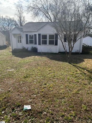 111 Crane Avenue, Greenville, SC 29617