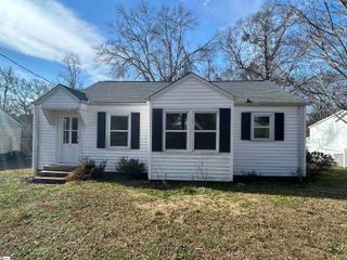 111 Crane Avenue, Greenville, SC 29617