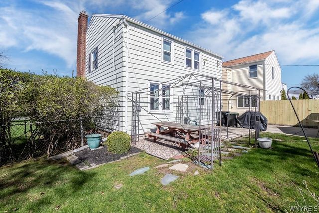 47 Belmont Avenue, Tonawanda, NY 14223