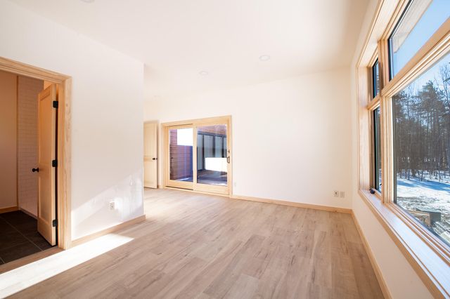 12 Bowman Lane Unit 1, Wilmington, NY 12997