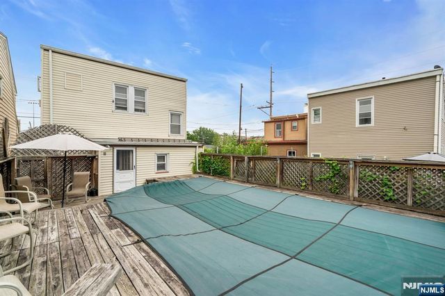 152 Devon Terrace, Kearny, NJ 07032