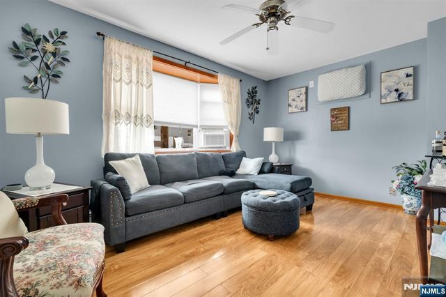 152 Devon Terrace, Kearny, NJ 07032