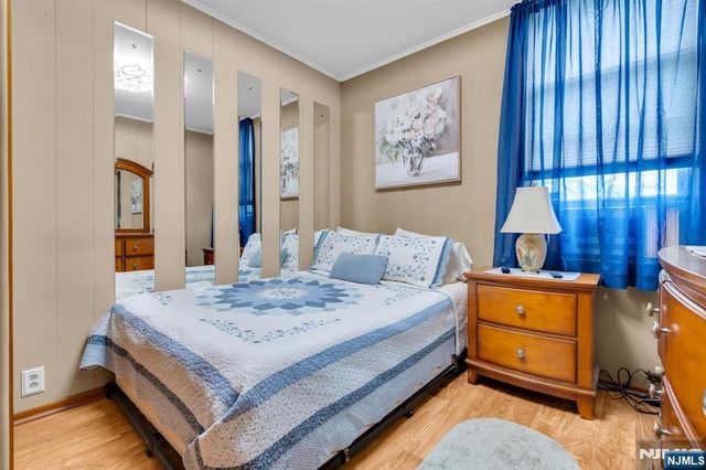 152 Devon Terrace, Kearny, NJ 07032