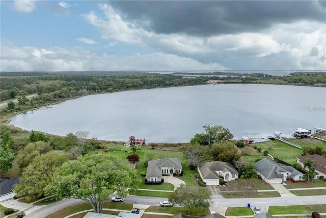 3804 BAYSHORE CIRCLE, Tavares, FL 32778