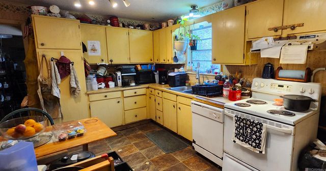 31557 Linder Rd, Denham Springs, LA 70726