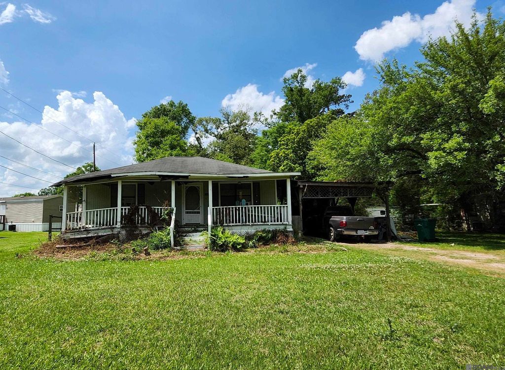 31557 Linder Rd, Denham Springs, LA 70726