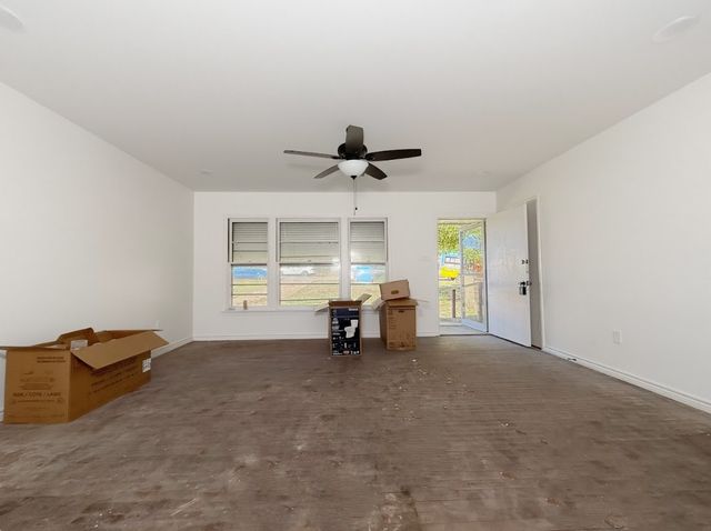 1512 W Day Street, Denison, TX 75020