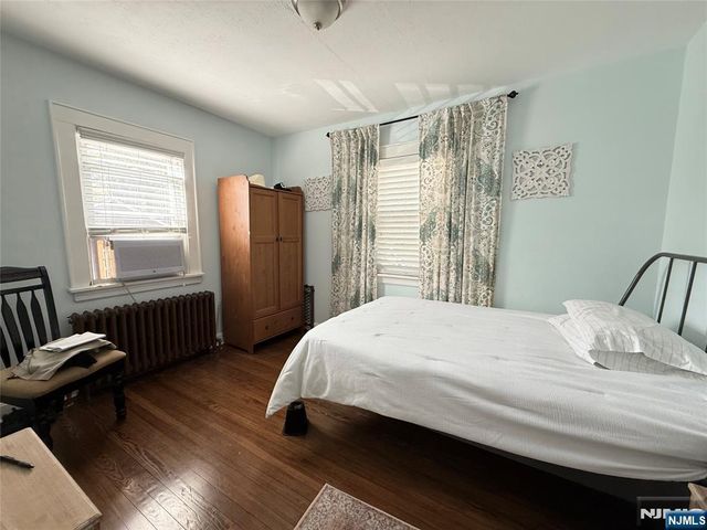 54 Chestnut Avenue, Park Ridge, NJ 07656