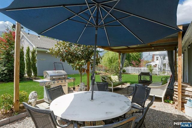 54 Chestnut Avenue, Park Ridge, NJ 07656