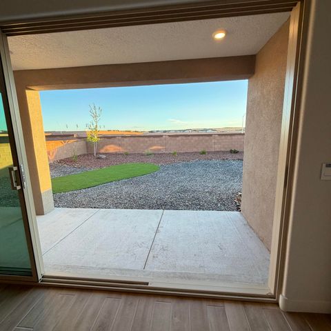 2431 Marble Avenue NE, Rio Rancho, NM 87144