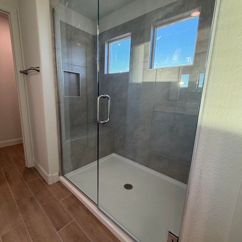 2431 Marble Avenue NE, Rio Rancho, NM 87144