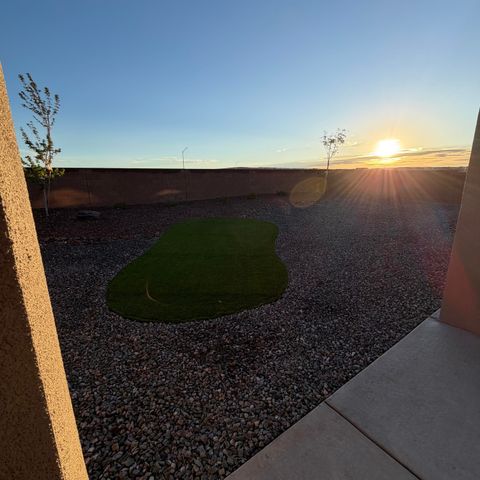 2431 Marble Avenue NE, Rio Rancho, NM 87144