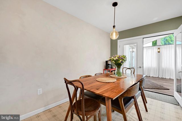 45 THOMAS DR, York, PA 17404