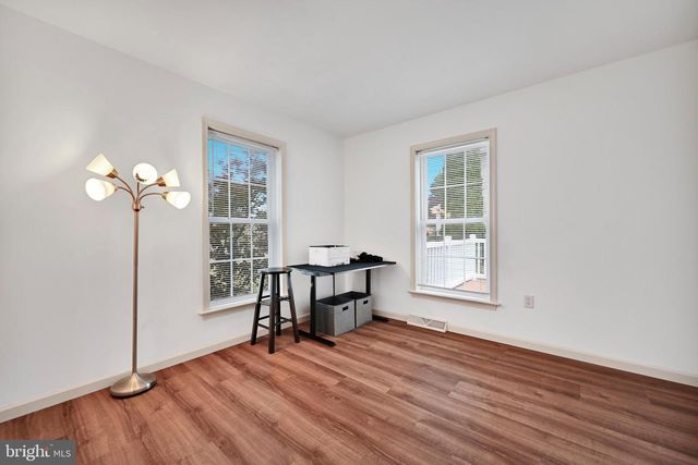 45 THOMAS DR, York, PA 17404