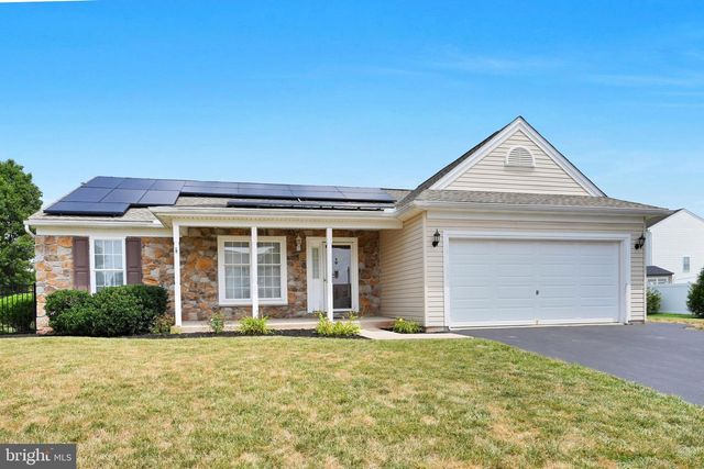 45 THOMAS DR, York, PA 17404