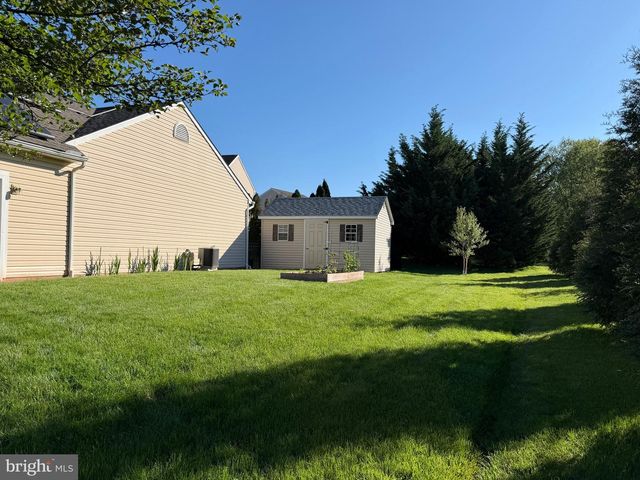 45 THOMAS DR, York, PA 17404