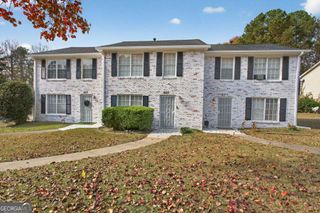 8511 Pineland Drive, Jonesboro, GA 30238