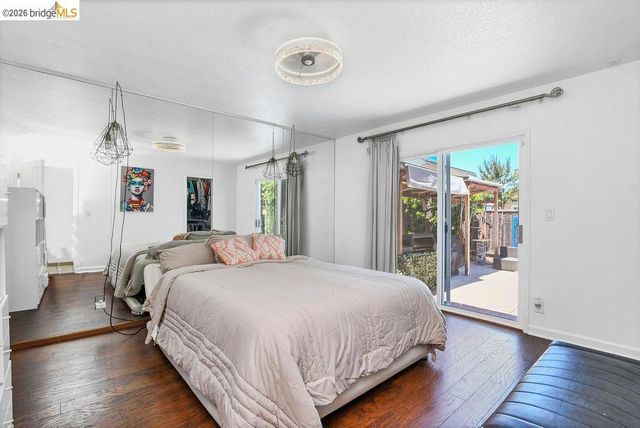 1249 Heavenly DR, Martinez, CA 94553