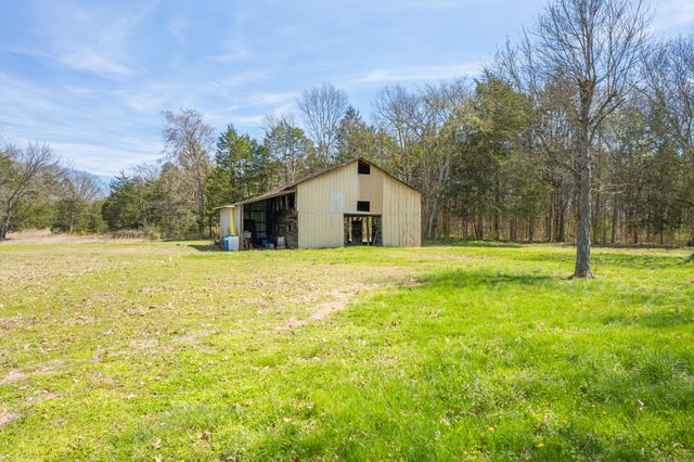 1768 Fayetteville Hwy, Belfast, TN 37019